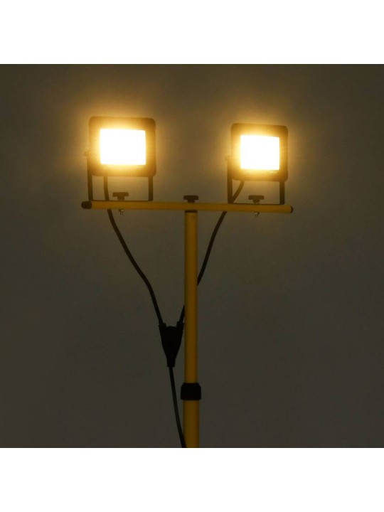 Led-valonheitin kolmijalalla 2x50 w lämmin valkoinen