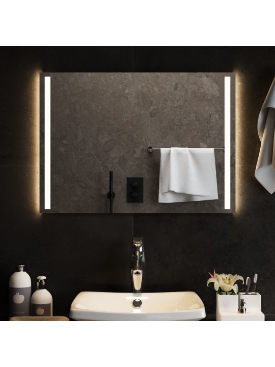 Kylpyhuoneen LED-peili 70x50 cm