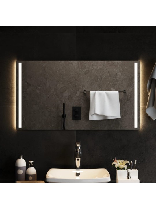 Kylpyhuoneen LED-peili 90x50 cm