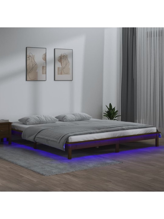 Sängynrunko LED-valoilla hunajanruskea 200x200 cm täysi mänty