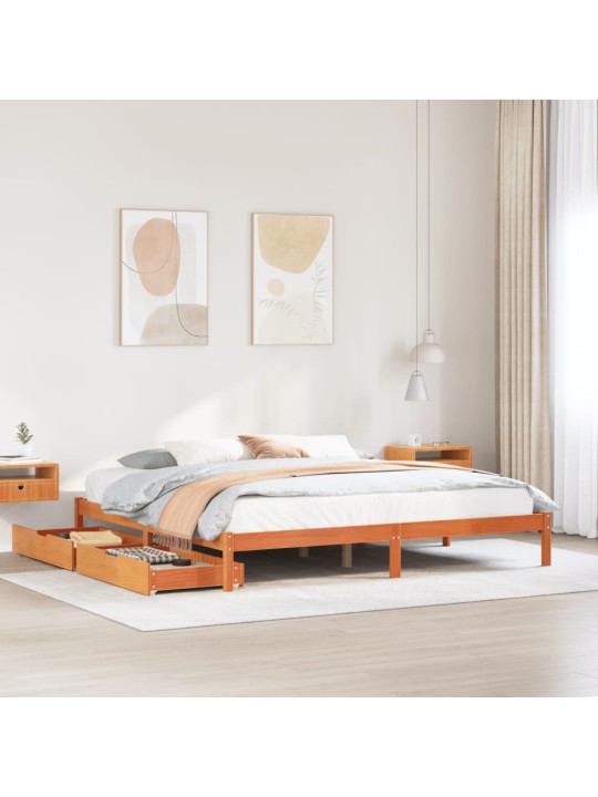 Sängynrunko ilman patjaa vahanruskea 200x200 cm täysi mänty