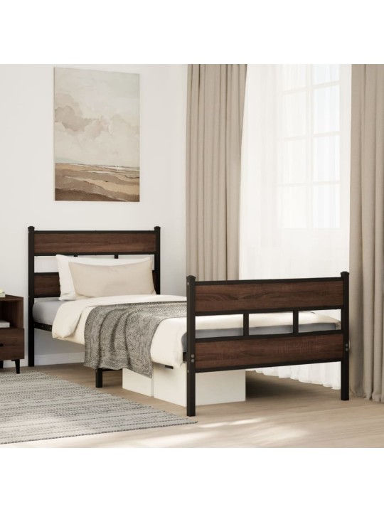Sängynrunko ilman patjaa päädyllä ja jalkalistalla 80x200 cm