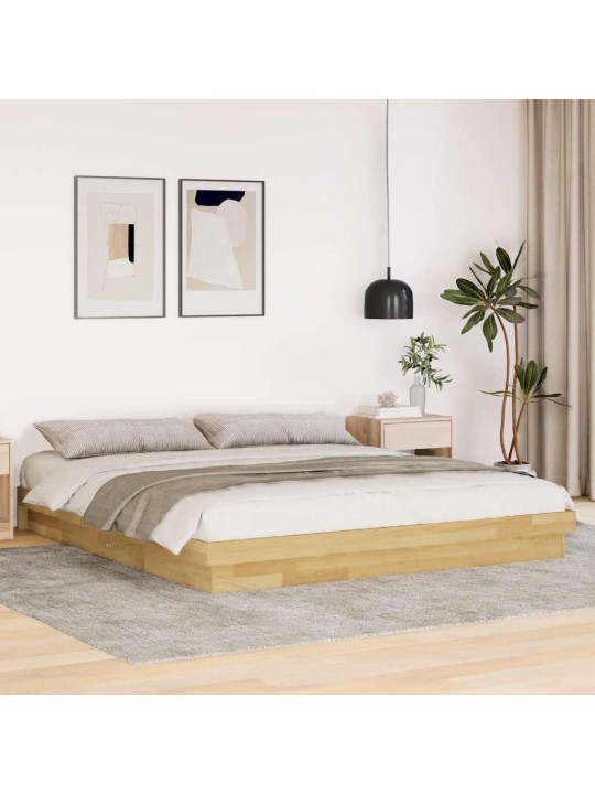 Sängynrunko ilman patjaa 200x200 cm massiivipuutammea