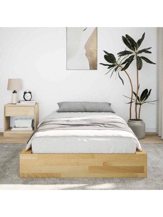 Sängynrunko ilman patjaa 90x200 cm massiivipuutammea