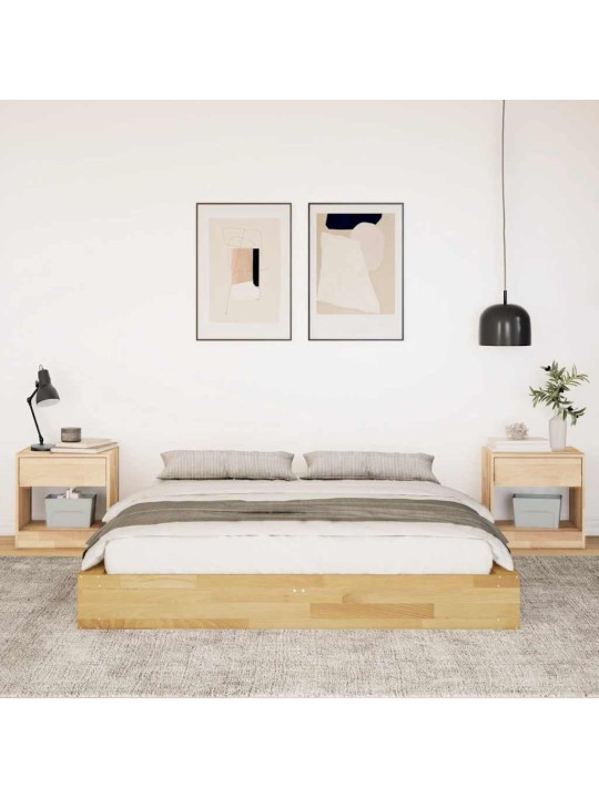 Sängynrunko ilman patjaa 140x200 cm massiivipuutammea
