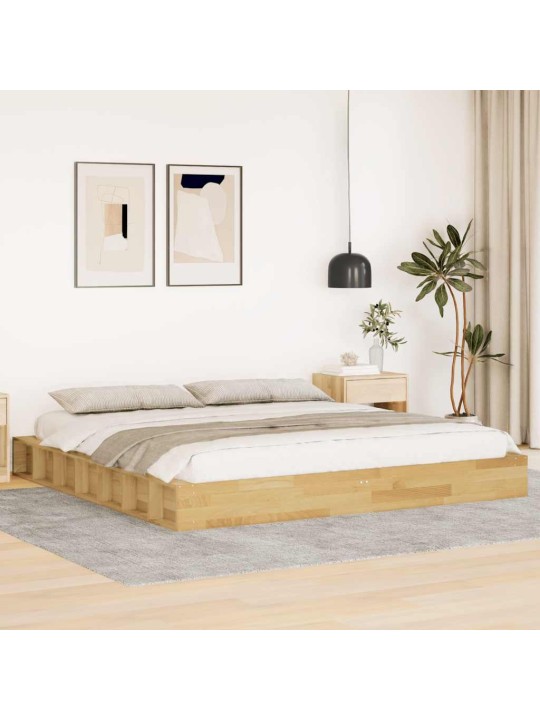 Sängynrunko ilman patjaa 180x200 cm massiivipuutammea